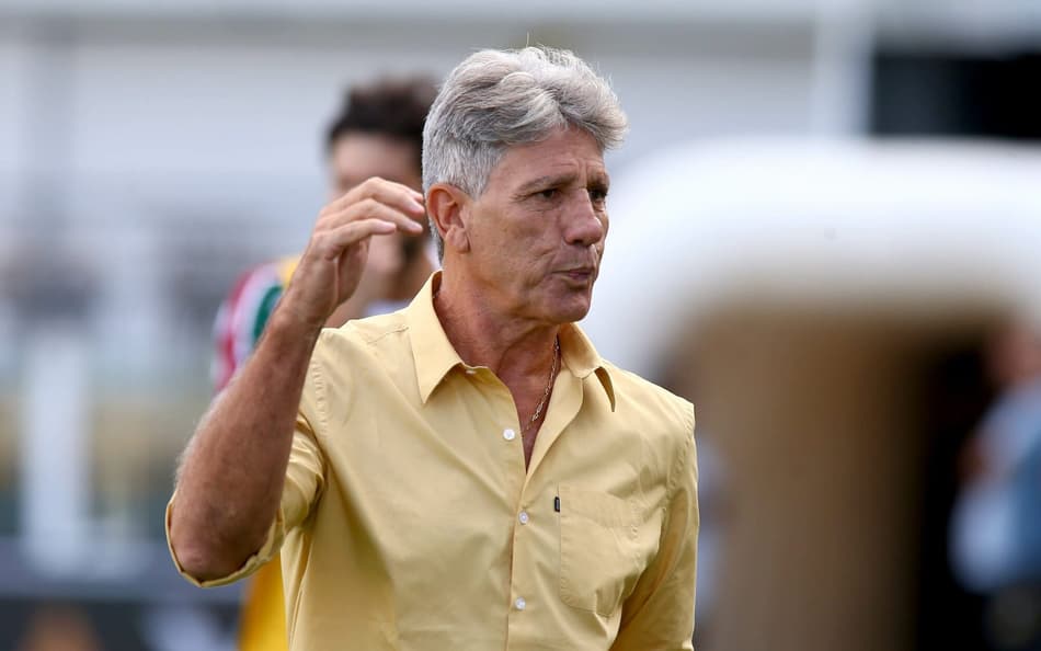 Renato Gaúcho em Santos x Fluminense (Foto: Mauricio De Souza/AGIF)