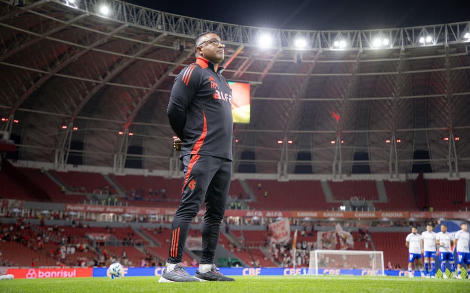 Roger Machado, técnico do Fortaleza