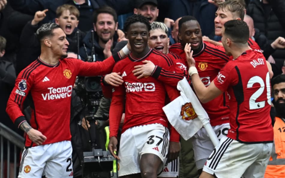 Napoli mira meio-campista preterido no Manchester United; veja