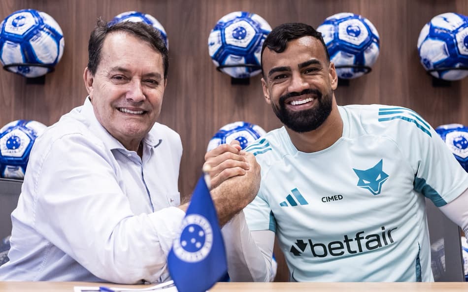 Fabrício Bruno renova com o Cruzeiro por mais cinco anos
