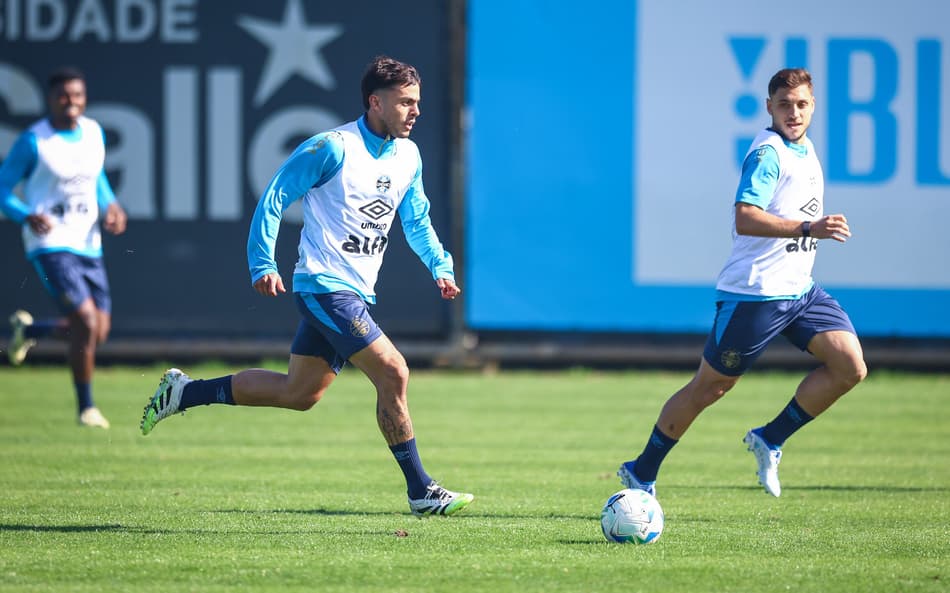 Carballo em treinamento do Grêmio. (Foto: Lucas Uebel/Grêmio FBPA)