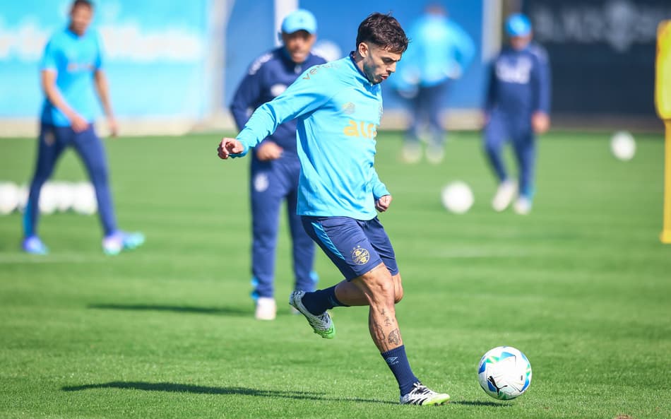 Carballo em treinamento do Grêmio no CT Luiz Carvalho. (Foto: Lucas Uebel/Grêmio FBPA)
