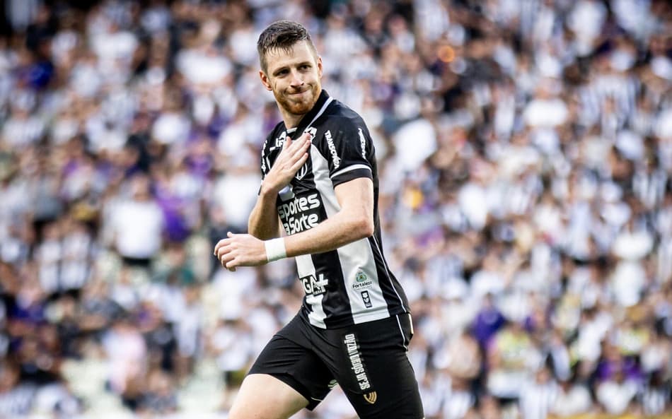 Aylon na partida entre Ceará e RB Bragantino, pelo Brasileirão (Foto: Gabriel Silva/Ceará SC)