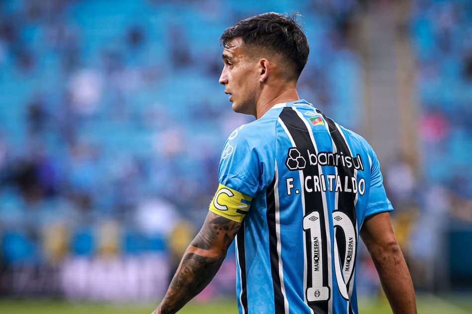 Cristaldo, meia do Grêmio. (Foto: Maxi Franzoi/AGIF)