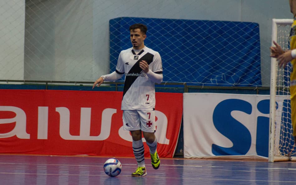 Jogador do Vasco na goleada sobre o Juventude (Foto: Allan Pereira/Vasco)