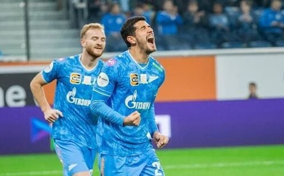 Ex-Fluminense, Nino comemora gol marcado pelo Zenit no Campeonato Russo