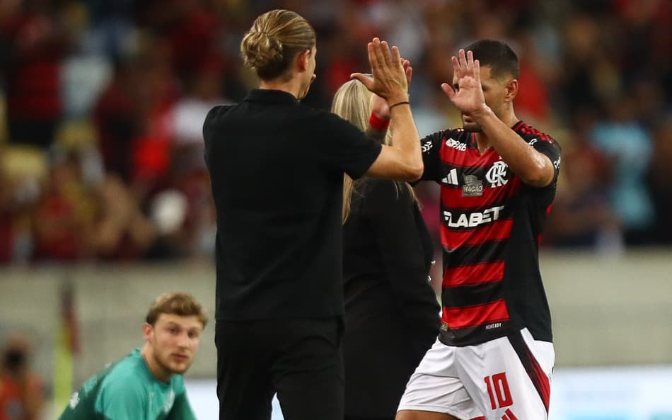 Filipe Luís Arrascaeta Flamengo Juventude