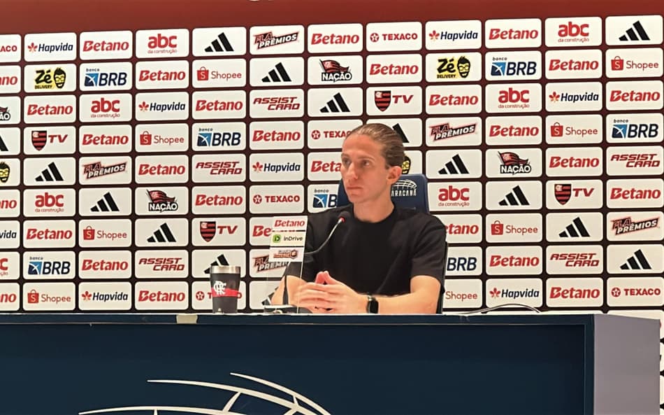 Filipe Luís Flamengo Vitória