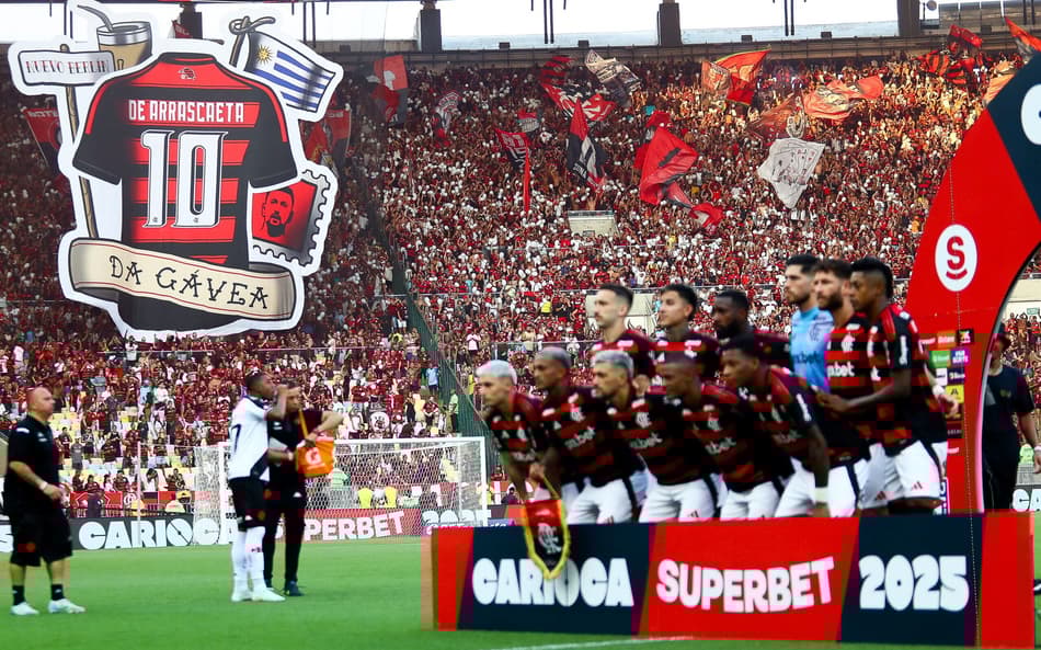 Flamengo lança linha de uniformes especiais para os torcedores