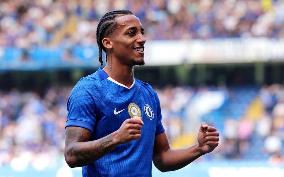 João Pedro comemora gol em amistoso de Chelsea contra Milan (Foto: Reprodução/Chelsea)
