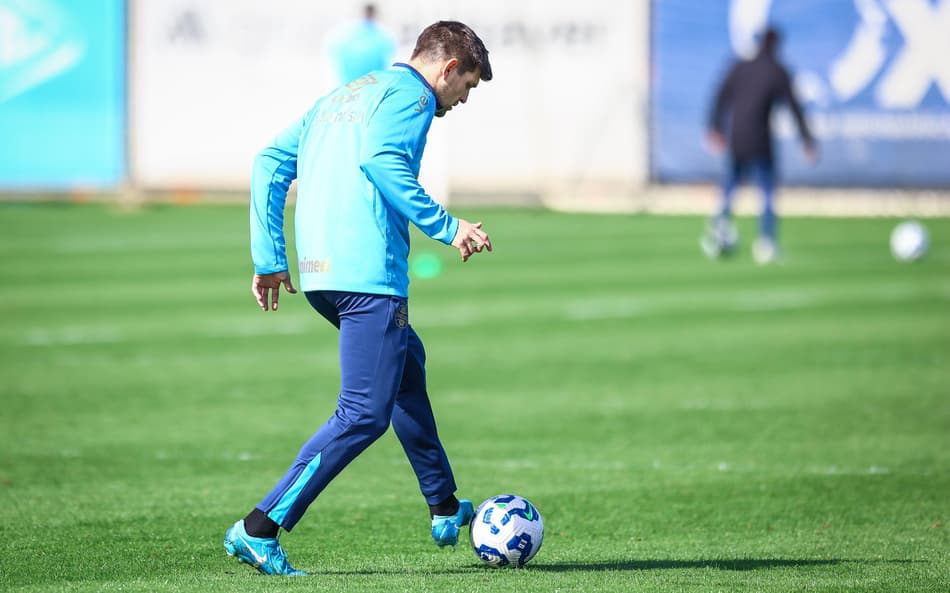 Kannemann em treinamento do Grêmio. (Foto: Lucas Uebel/Grêmio FBPA)