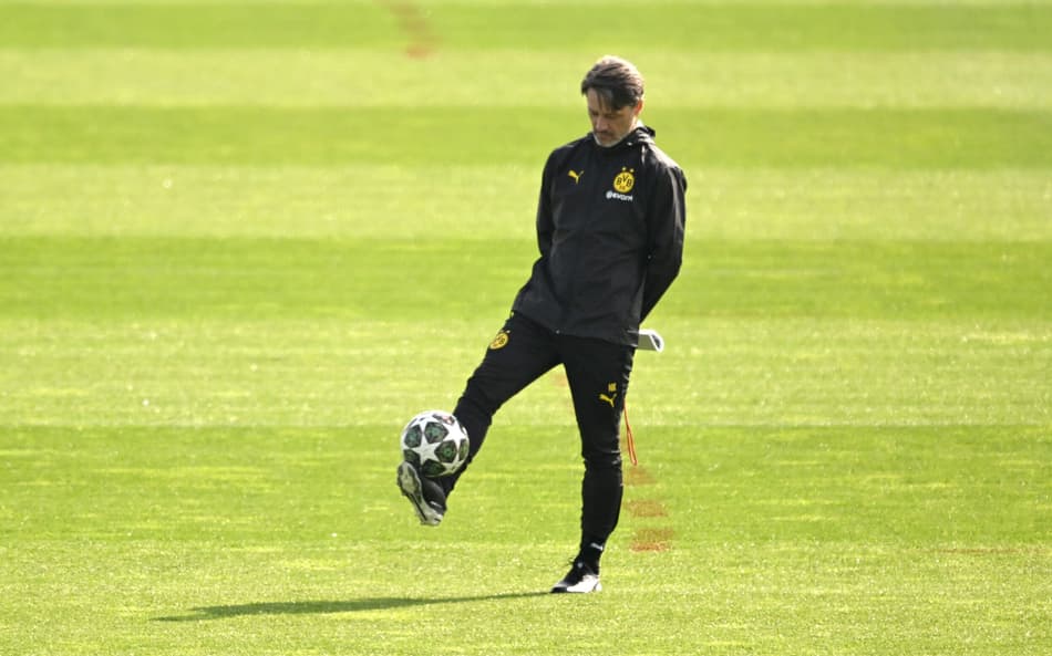 Kovac em treino do Dortmund na véspera de jogo contra o Barcelona, pela Champions