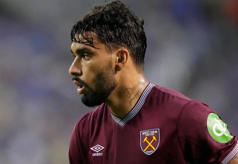 Lucas Paquetá em ação pelo West Ham durante amistoso contra o Everton