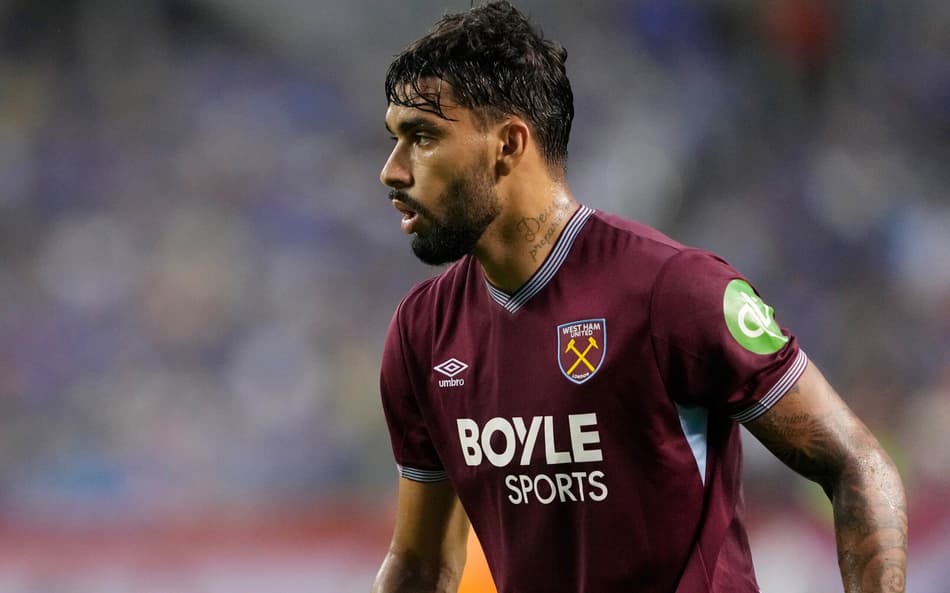 Lucas Paquetá em ação pelo West Ham durante amistoso contra o Everton