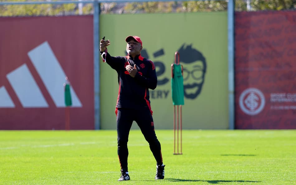 Roger Machado, técnico do Internacional