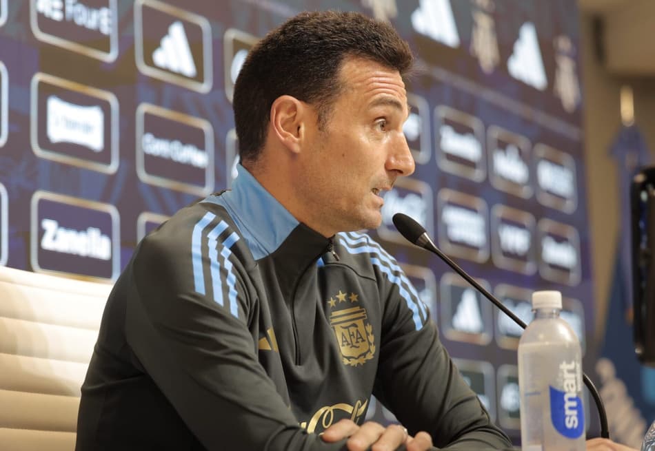 Scaloni concede coletiva antes de Argentina x Brasil, pelas Eliminatórias para a Copa do Mundo