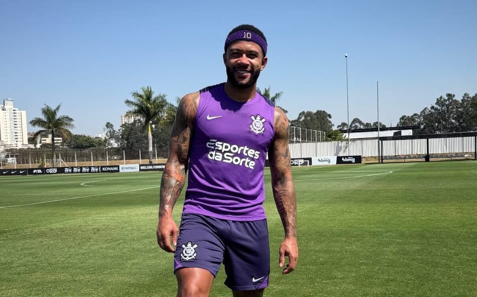 Memphis avança em processo de recuperação no Corinthians