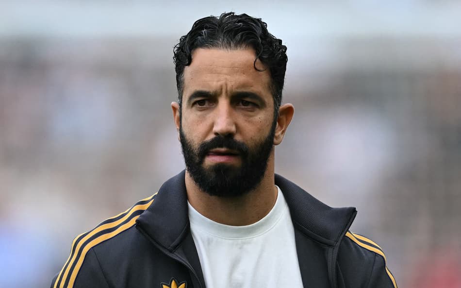Técnico do Manchester United, Rúben Amorim em jogo contra o Fulham, pela Premier League