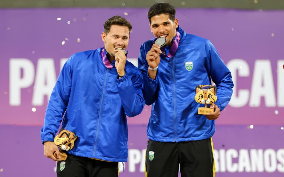 Isac e Jonathan foram finalistas do vôlei de praia no Pan Júnior
