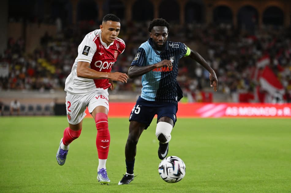 Vanderson em ação pelo Monaco contra o Le Havre, na estreia da Ligue 1