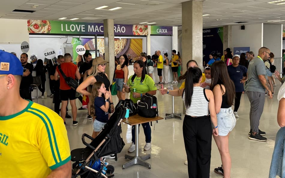 Espaço de alimentação no Mundial de Ginástica Rítmica de 2025 (Foto: Kauhan Fiaux / Lance!)