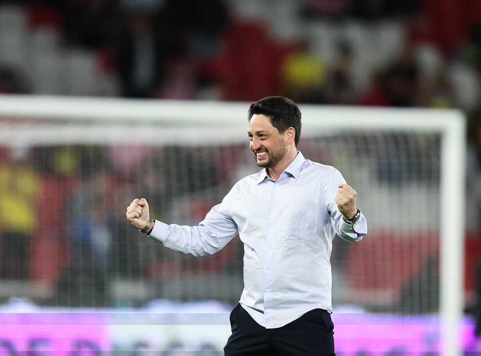 Feras da prancheta! Os indicados ao Prêmio Johan Cruyff do futebol feminino de 2025