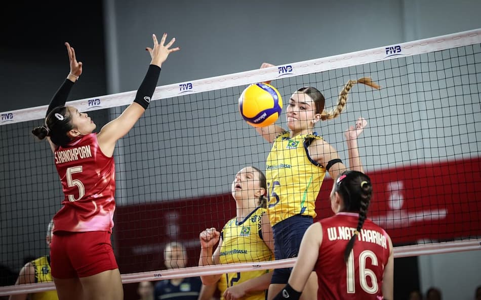 Brasil e Tailândia no Mundial Sub-21 de Vôlei feminino (Foto: Volleyball World)