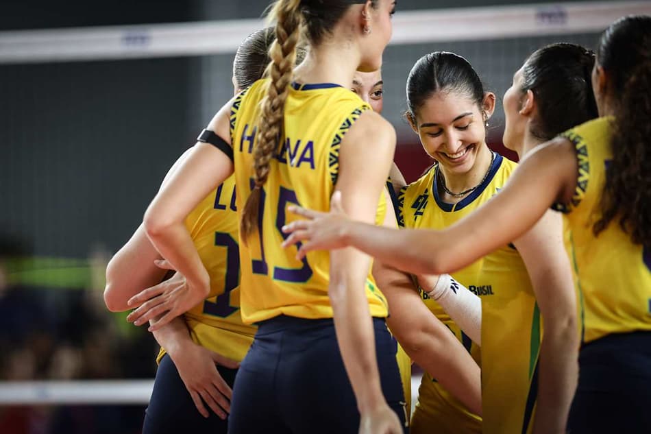Brasil e Tailândia no Mundial Sub-21 de Vôlei feminino (Foto: Volleyball World)