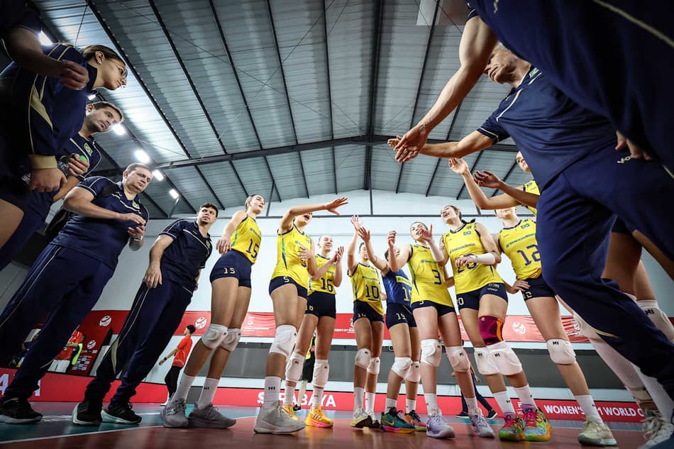 Brasil e Tailândia no Mundial Sub-21 de Vôlei feminino (Foto: Volleyball World)