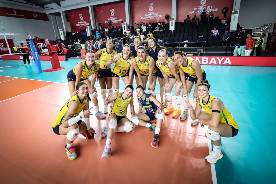 Brasil e Tailândia no Mundial Sub-21 de Vôlei feminino (Foto: Volleyball World)