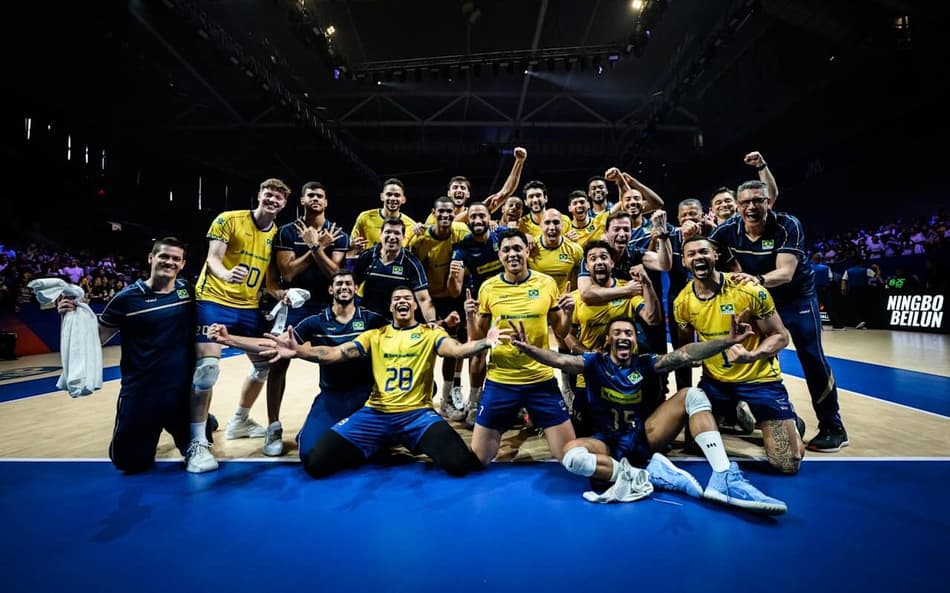 Brasil e Eslovênia se enfrentaram pelo terceiro lugar da VNL 2025 (Foto: Divulgação/Volleyball World)
