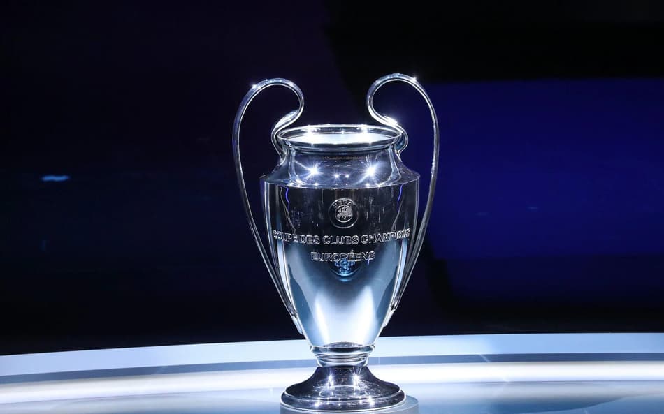 champions-league-trophy