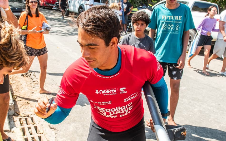 Gabriel Sampaio em Itacoatiara Big Wave (Foto: André Cyriaco / IBW)