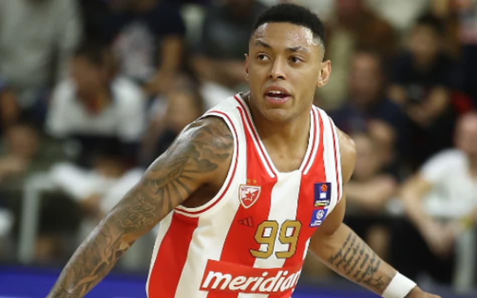 Yago Mateus, astro do Estrela Vermelha, da Sérvia (Reprodução)