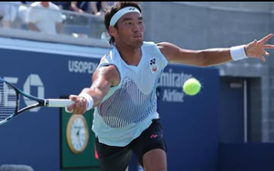 O chinês Yunchaokete Bu, rival de João Fonseca na estreia de Cincinnati (Reprodução)