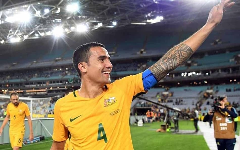 Olha o Tim Cahill, veterano australiano, que comemora a vaga na repescagem. Que venha Honduras!