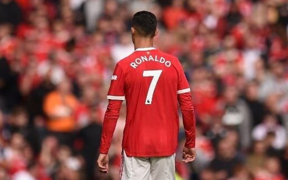 Cristiano Ronaldo em partida do Manchester United contra o Newcastle United pela Premier League (Foto: OLI SCARFF/AFP)