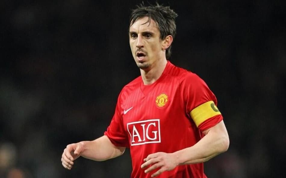 Gary Neville (Manchester United) - 15 participações