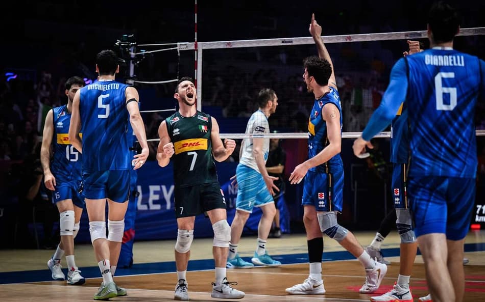 Itália derrotou a Eslovênia pelas semifinais da VNL (Foto: Divulgação/Volleyball World)