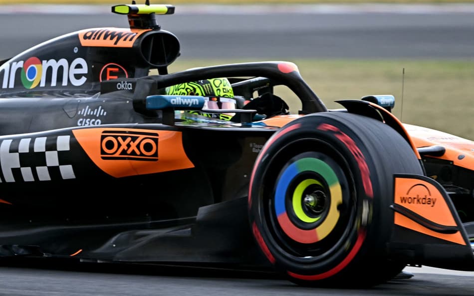 McLaren's British driver Lando Norris competes during the qualifying session of the Formula One Hungarian Grand Prix at the Hungaroring circuit in Mogyorod, near Budapest, Hungary, on August 2, 2025. (Photo by Attila KISBENEDEK / AFP)