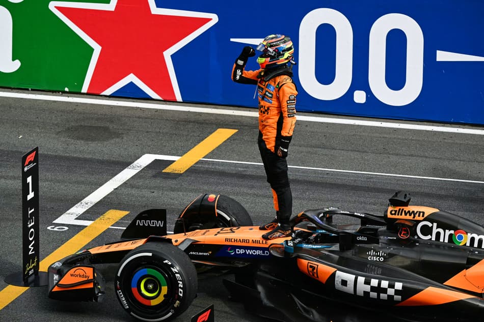 Oscar Piastri, da McLaren, no GP da Holanda na F1 2025 (Foto: NICOLAS TUCAT / AFP)