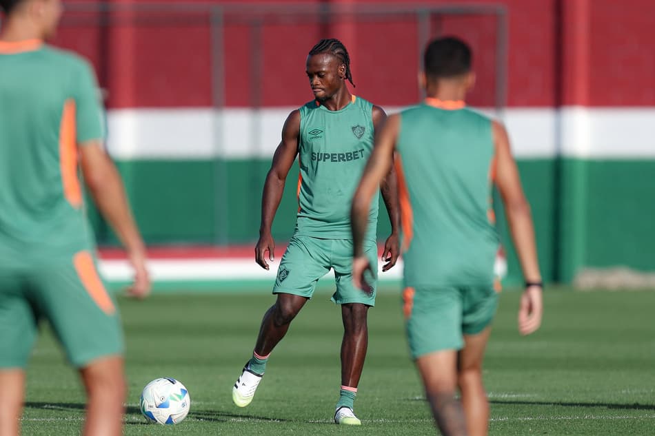 Santiago Moreno já pode estrear pelo Fluminense