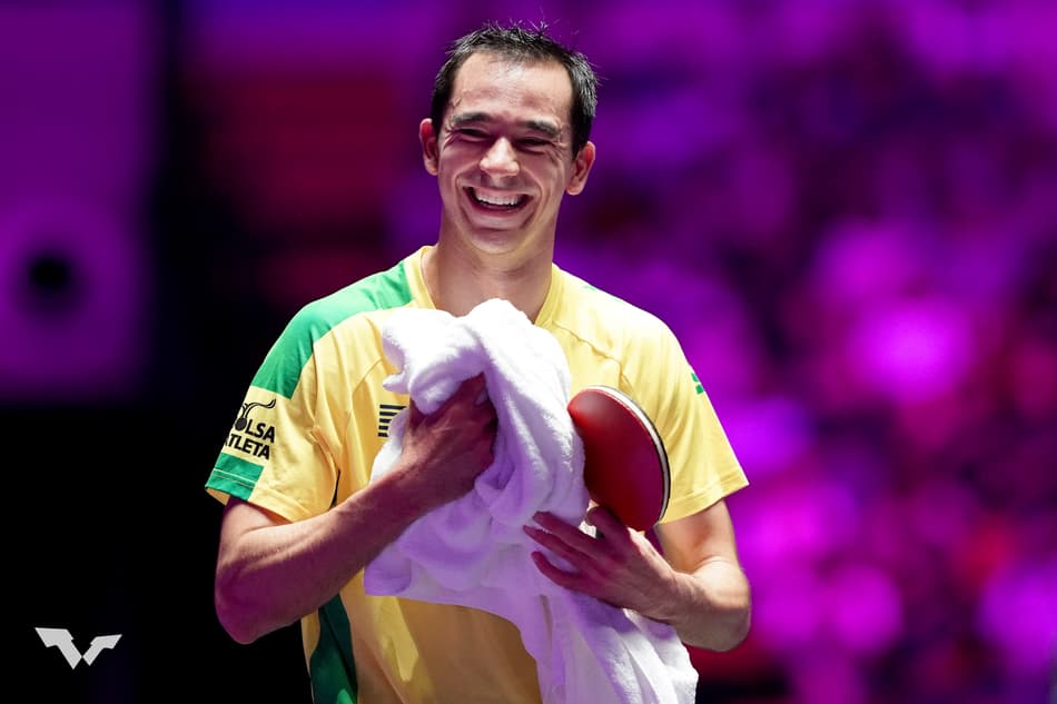 Hugo Calderano enfrenta alemão Dang Qiu no WTT de Macau (Foto: WTT)