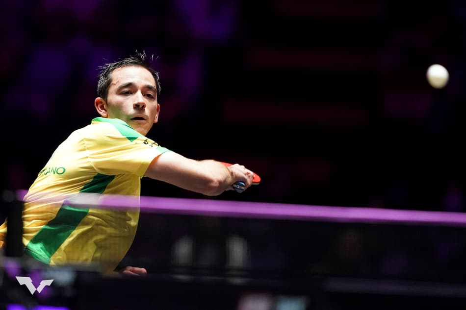 Hugo Calderano enfrenta alemão Dang Qiu no WTT de Macau (Foto: WTT)
