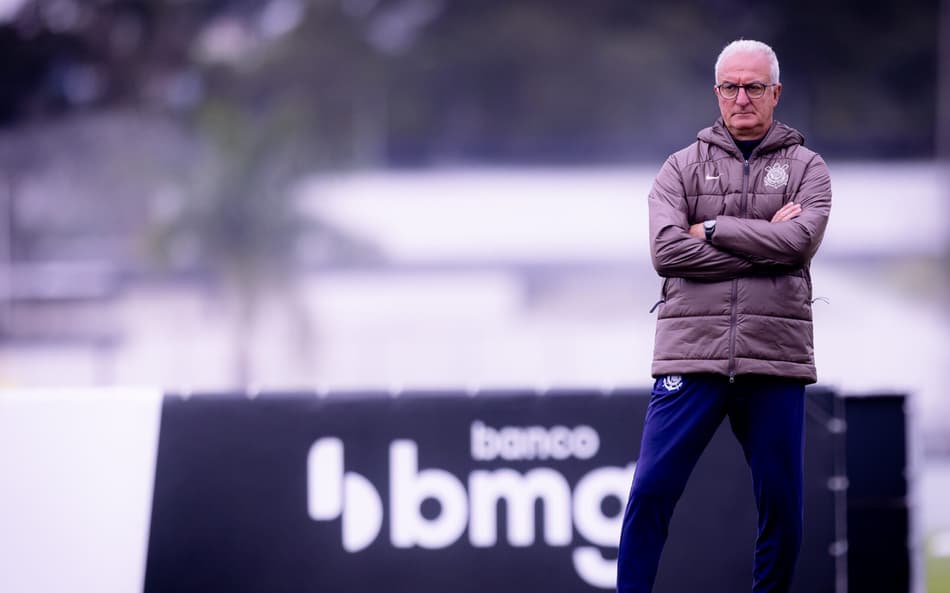 Dorival trabalhou a equipe que deve enfrentar o Flamengo (Foto: Rodrigo Coca/Agência Corinthians)
