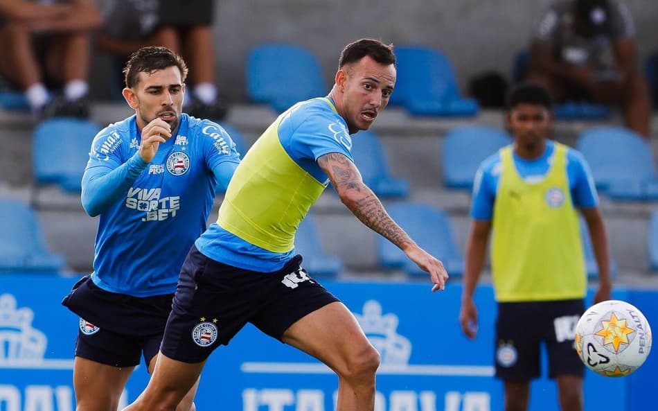 Acevedo e Iago Borduchi em treino do Bahia (Foto: Letícia Martins/EC Bahia)