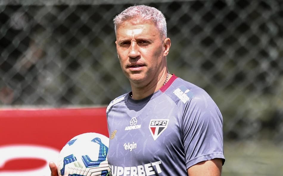 Crespo divulgou o planejamento da semana do São Paulo (Foto: Anuar Sayed / São Paulo FC)