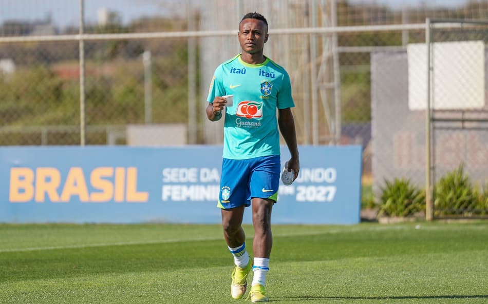 Nathan Fernandes, do Botafogo, treinava com a Seleção Sub-20 (Foto: Nelson Terme/CBF)