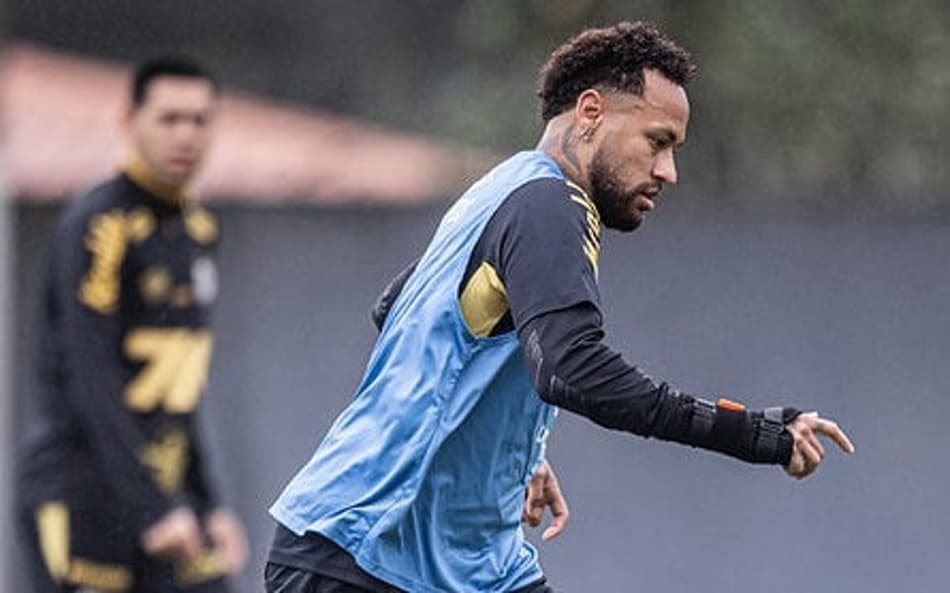 Neymar é dúvida para o duelo entre o Santos e o Atlético-MG. (Foto: Raul Baretta/ Santos FC)