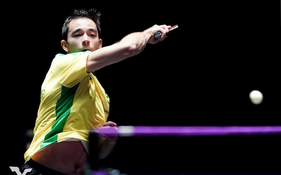 Hugo Calderano na vitória na estreia do WTT de Macau (Divulgação/WTT)